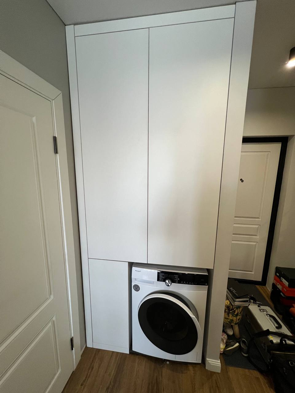 Шкаф над стиральной машиной Белый